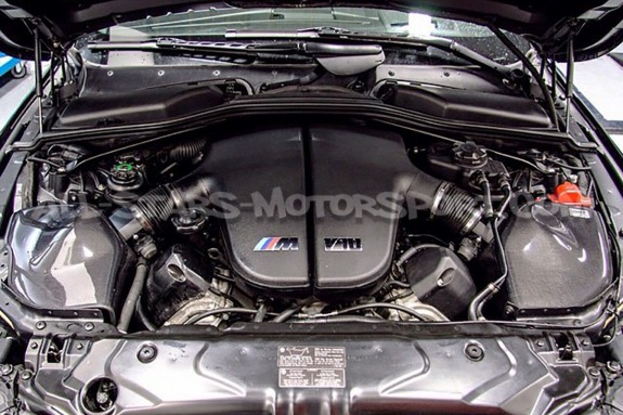 Admission carbone Gruppe M pour BMW M5 E60