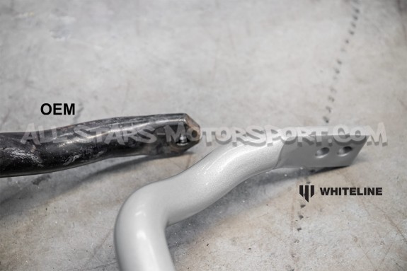 Barre antiroulis avant reglable Whiteline pour Nissan 350Z
