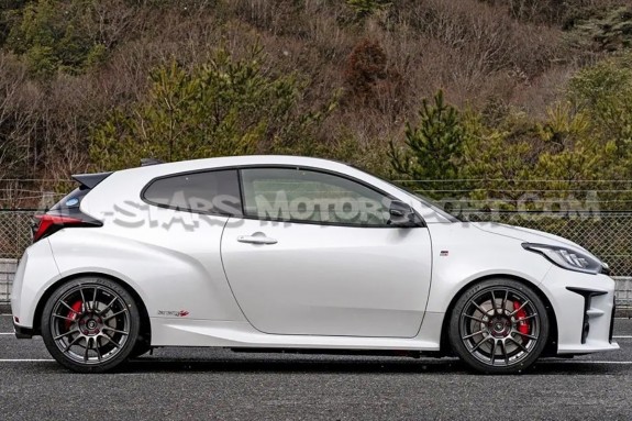 Llantas SSR GTX04 18 x 9.5 - 5x114.3 ET40 - Dark Gunmetal para Toyo...