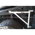 Mitsubishi Lancer Evo 8 / Evo 9 Ultra Racing Fender Bars