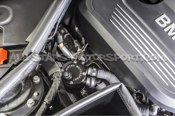 Decantador de aceite catch can Airtec para BMW 140i / 240i F2x B58