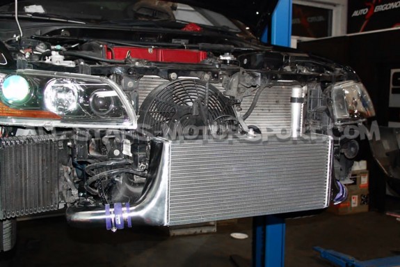 Echangeur HKS pour Mitsubishi Lancer Evo 9
