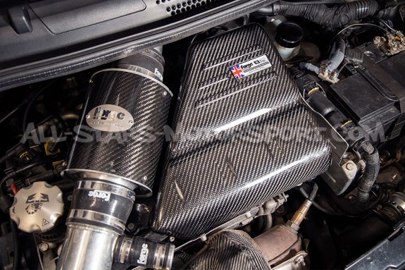 Couvre moteur carbone Forge Motorsport pour Abarth 595 / 695