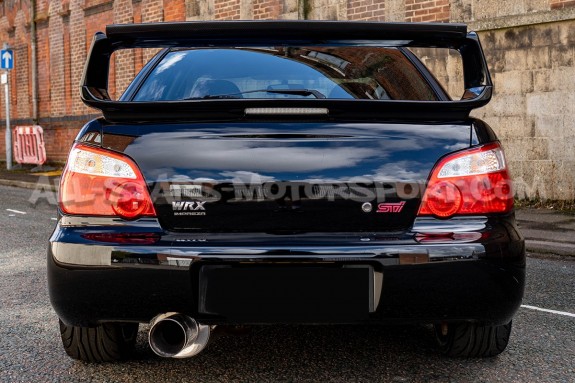 Escape catback HKS Silent Hi Power para Subaru Impreza WRX / STI 01-07