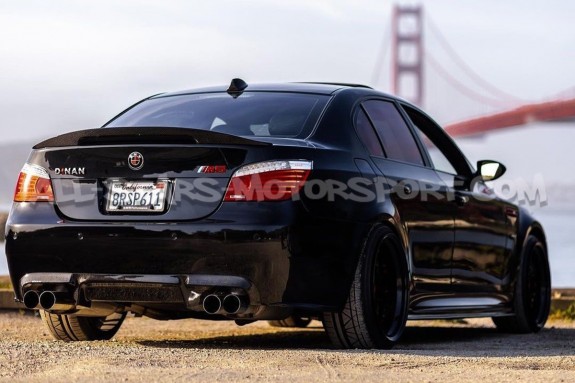 Silencieux arrières Dinan Freeflow pour BMW M5 E60