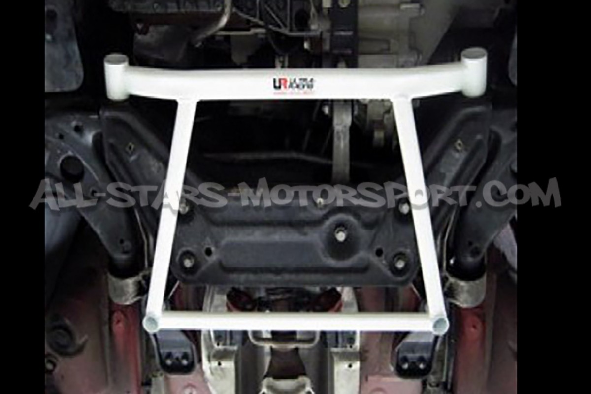 Renfort inférieur avant 4 points Ultra Racing pour Polo 9N GTI