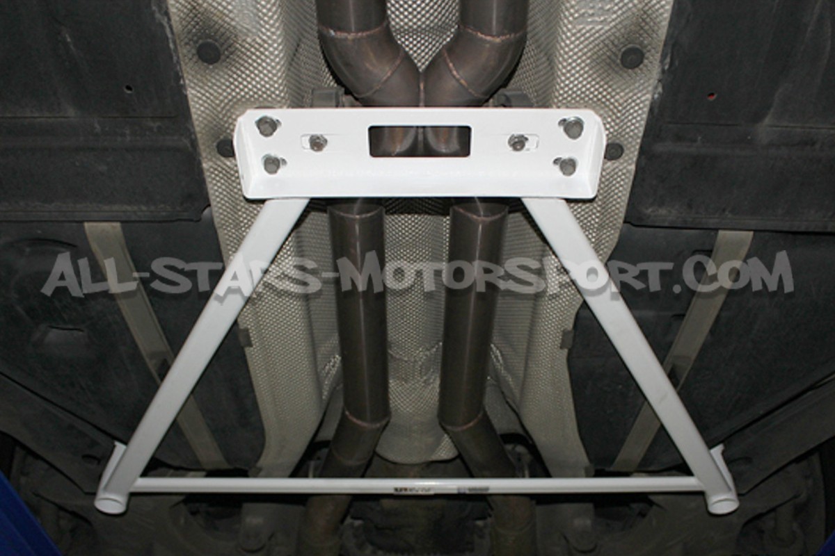 Barre de renfort inférieure arriere 4 points Ultra Racing pour BMW ...