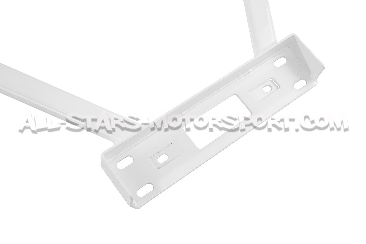 BMW M5 E60 Ultra Racing 4 Points Rear Lower Member Brace