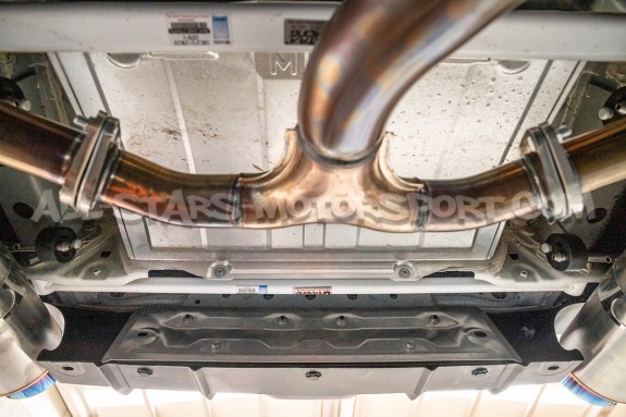 Barra de torsion trasera Ultra Racing para Toyota GT86 / GR86 / Sub...