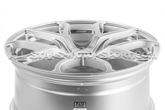 APR A01 Flow Formed Wheel 20 x 9 ET42 Silver