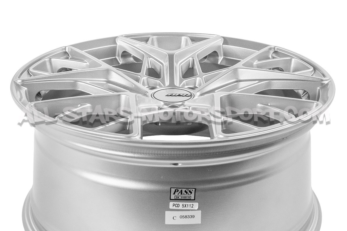 Llanta APR A02 Flow Formed 19 x 8.5 - 5x112 ET45 - Silver