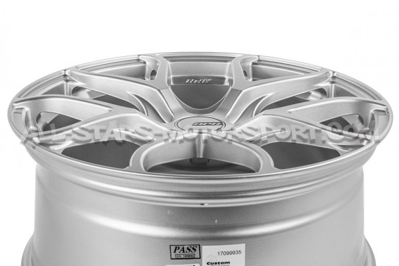 APR A01 Flow Formed Wheel 19 x 8.5 - 5x112 ET45 - Silver