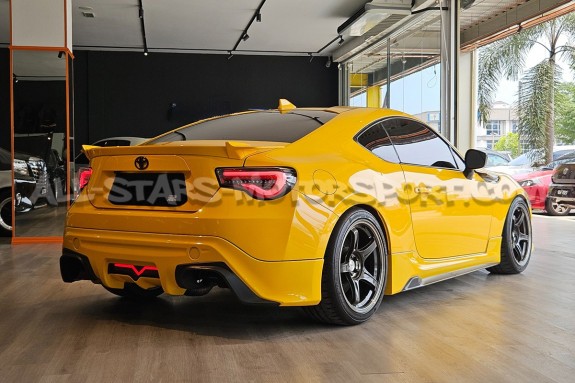 Suspension roscada HKS Hipermax R para Toyota GT86 / Subaru BRZ ZC6