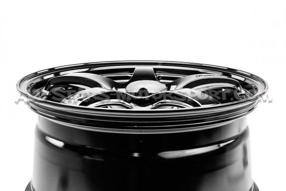 Jante Rays Gram Lights 57CR 18x8.5 - 5x100 ET45 - Black