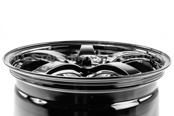 Jante Rays Gram Lights 57CR 18x8.5 - 5x114.3 ET37 - Black