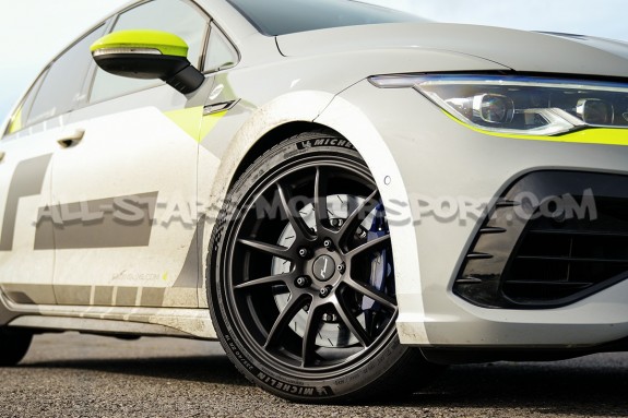 Racingline Cup Edition Evo 18 x 8.5 ET45 5x112 Wheel - Black