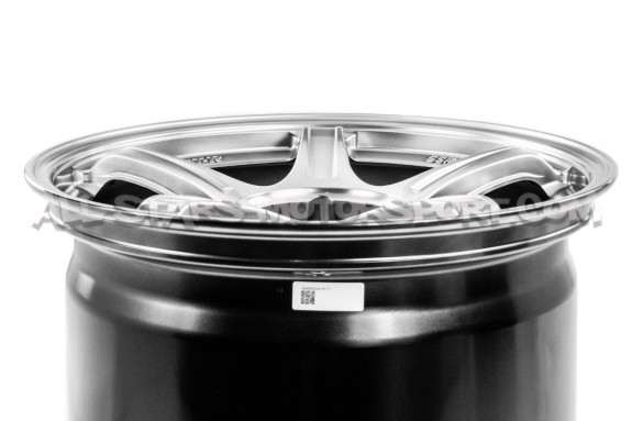 Jante SSR GTX03 18x10.5 - 5x114.3 ET12 - Silver
