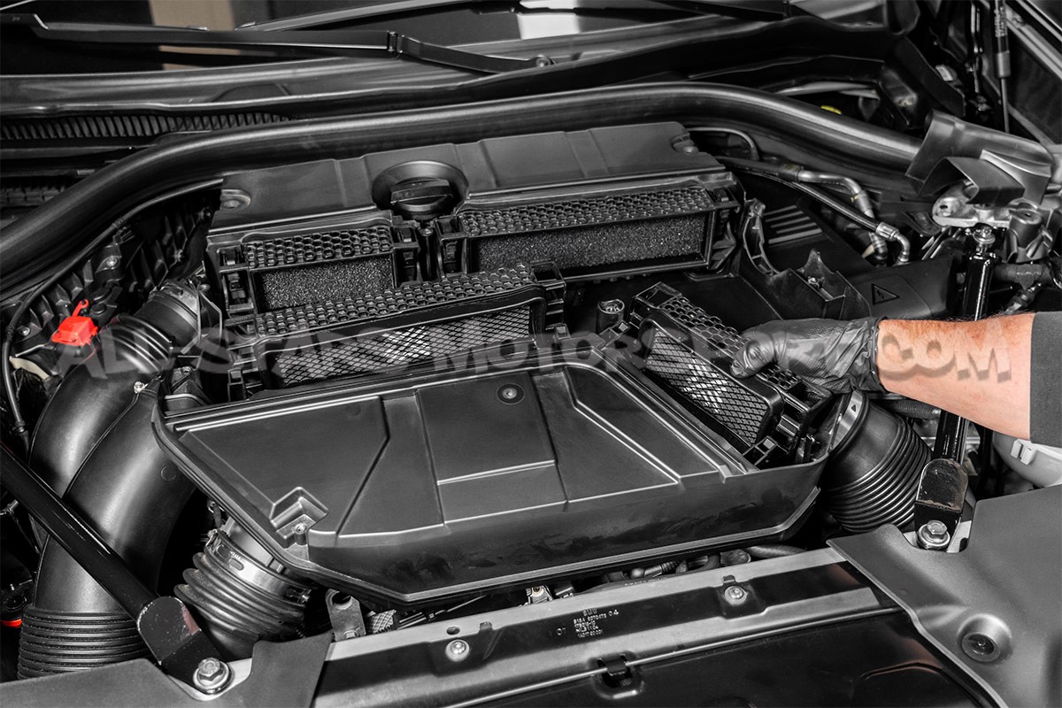 BMW X3M / X4M F9x Pipercross Panel Air Filters