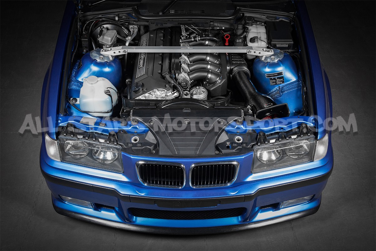 Admission carbone Eventuri pour BMW M3 E36