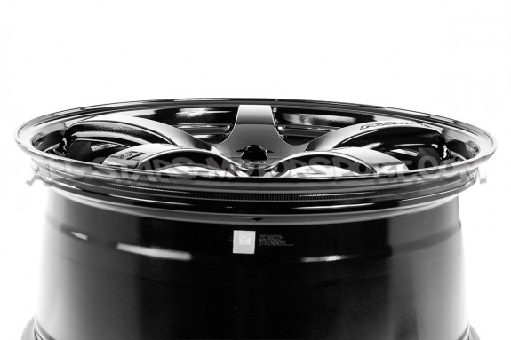 Llanta Rays Gram Lights 57CR 19x8.5 - 5x114.3 ET45 - Black
