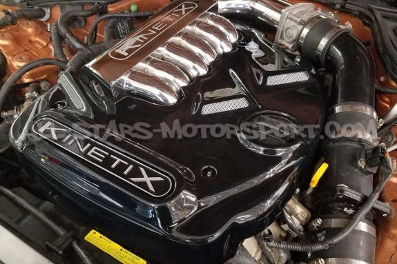 Tapa motor Kinetix Racing Velocity para Nissan 350Z 03-07