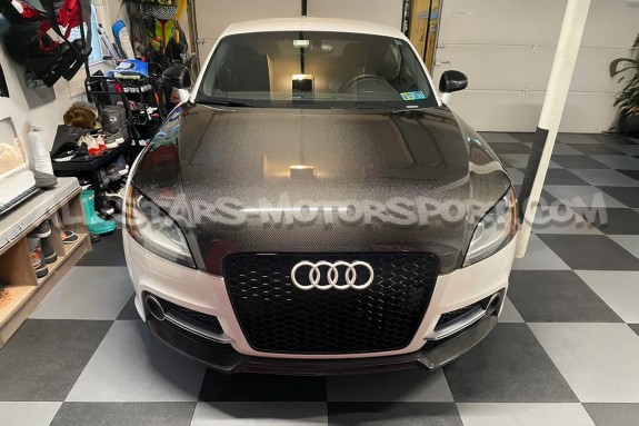Capo de carbono Seibon OEM para Audi TT Mk2