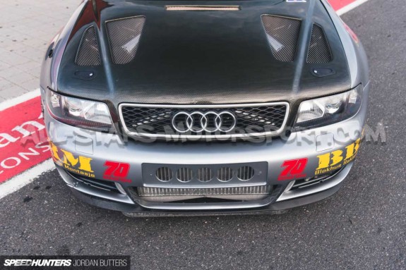Capo de carbono Seibon ER-Style para Audi S4 B5 / RS4 B5