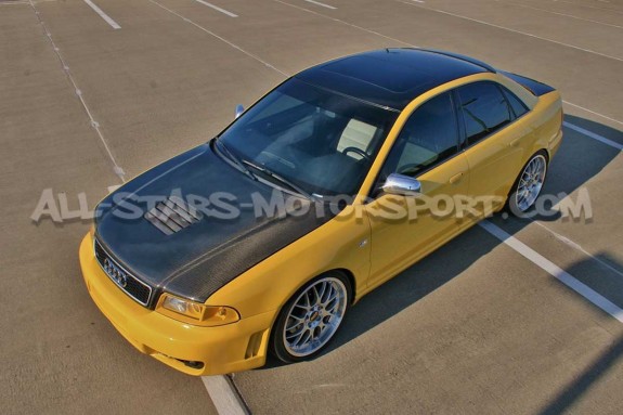 Capot carbone Seibon OEM pour Audi S4 B5 / RS4 B5