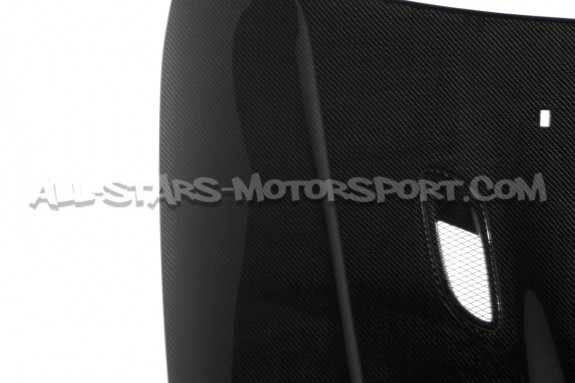 Capo de carbono Seibon BM-Style para BMW 135i / 1M E82