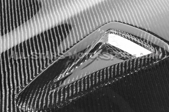 Capot carbone Seibon GTR-Style pour Nissan 370Z
