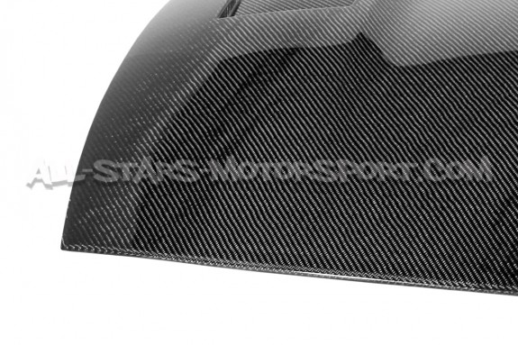Capo de carbono Seibon TS-Style para Nissan 370Z