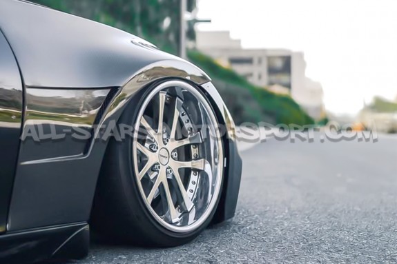 Ailes avant carbone Seibon +10mm pour Nissan 350Z