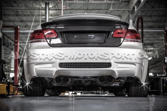 Malle en carbone Seibon CSL-Style pour BMW 335i et M3 E92