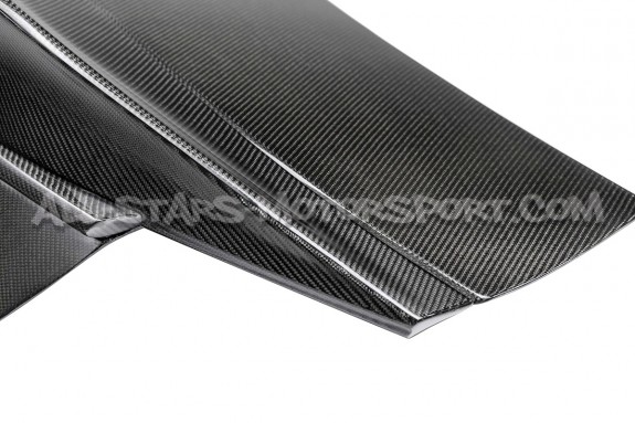 Malle en carbone Seibon MB-Style pour Toyota GR86 / Subaru BRZ ZD8