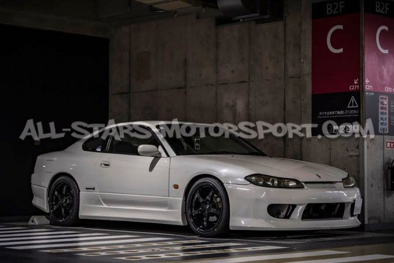 Rays Gram Lights 57CR Wheel 18x9.5 - 5x114.3 ET22 - Black