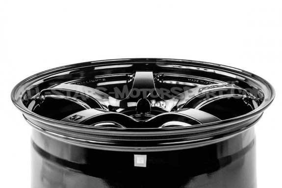 Rays Gram Lights 57CR Wheel 18x9.5 - 5x114.3 ET22 - Black