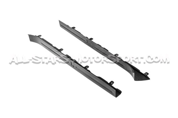 Umbrales de puerta de carbono Seibon para Nissan R35 GTR