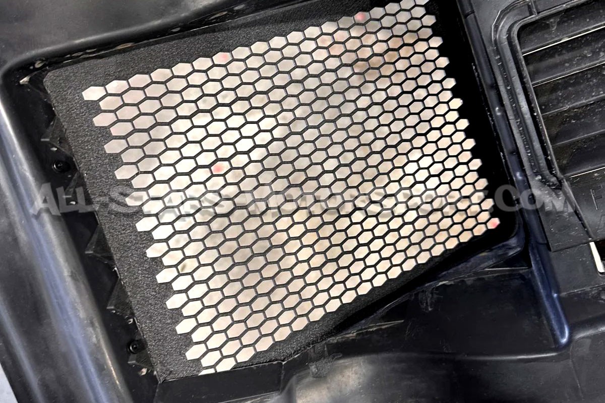 BMW M2 G87 / M3 G80 / M4 G8x Alpha Competition Wheel Arch Grills