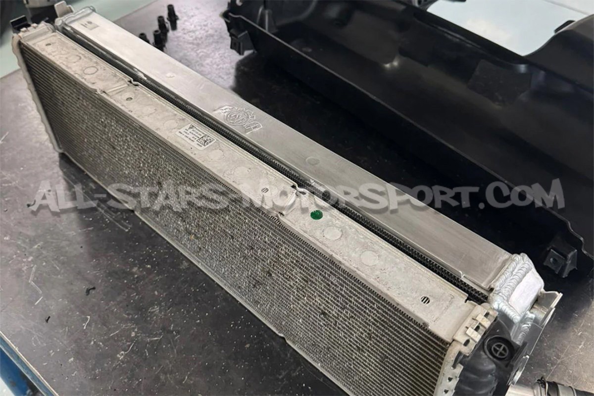 911 992 Turbo / GT3 CSF Race Aluminium Centre Radiator