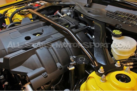Barra de torretas Mishimoto para Mustang S550 GT / EcoBoost