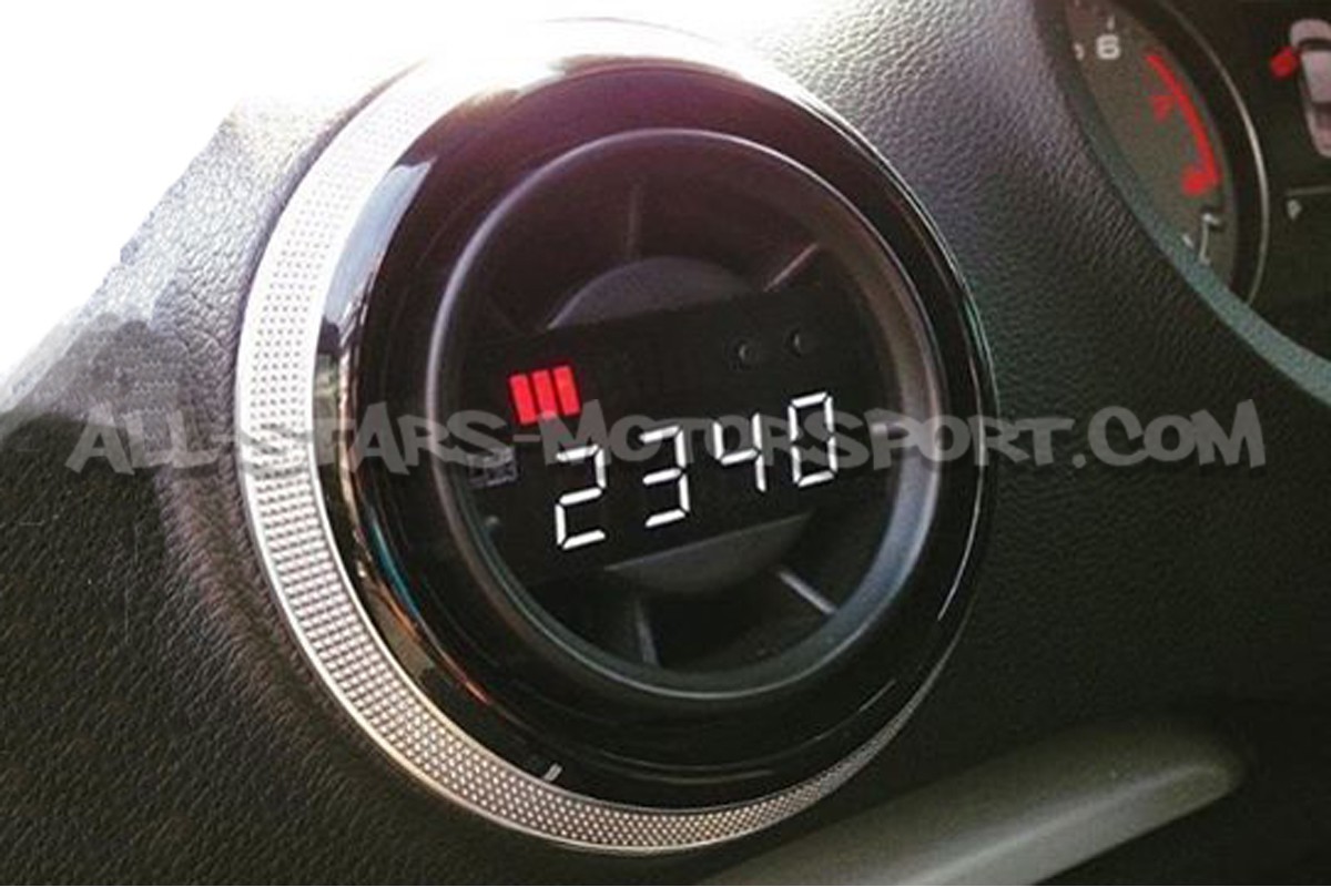 Reloj digital P3 Gauges para rejilla de ventilacion de Audi S3 / RS3 8V