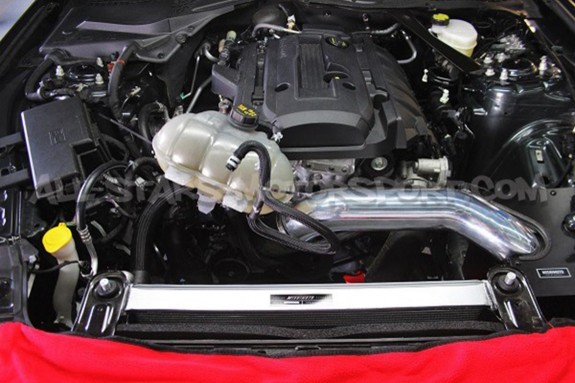 Radiador Mishimoto para Ford Mustang 2.3T EcoBoost