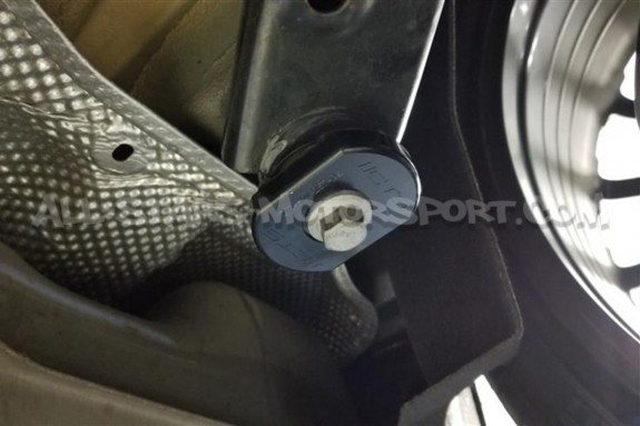Golf 7 R / Leon 3 / S3 8V / TTS 8S CTS Turbo Rear Subframe Bushing Insert Kit