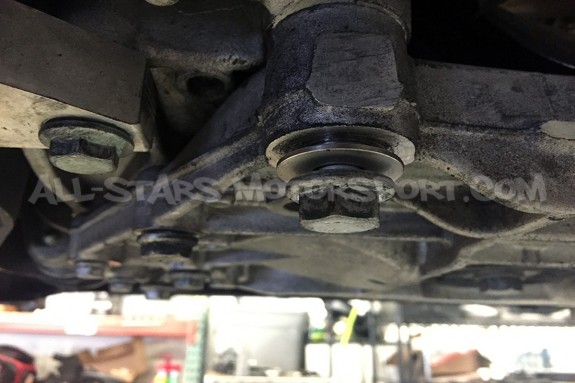 Kit inserts de train arriere CTS turbo pour Audi A3 8P / S3 8P / Leon 2 / Scirocco