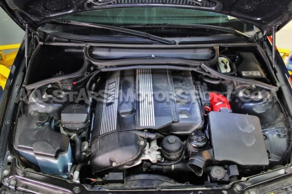 Manguera de admisión Mishimoto BMW M3 E46