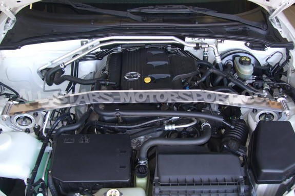 Barre anti rapprochement avant Alpha Competiton pour Mazda MX5 NC