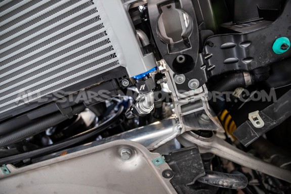 Kit de tubos Mishimoto para radiador de aceite de BMW M3 F80 / M4 F...