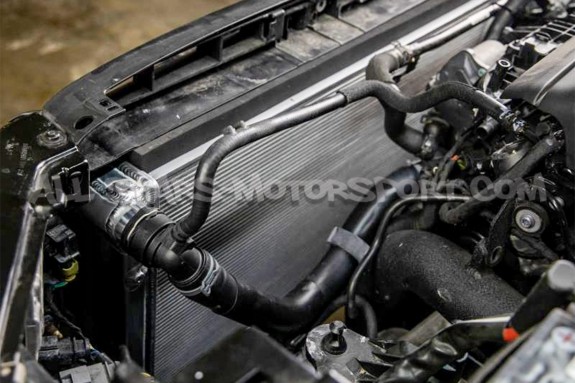 Radiateur Mishimoto pour Golf 7 GTI / Golf 7 R / Leon 3 Cupra / S3 ...