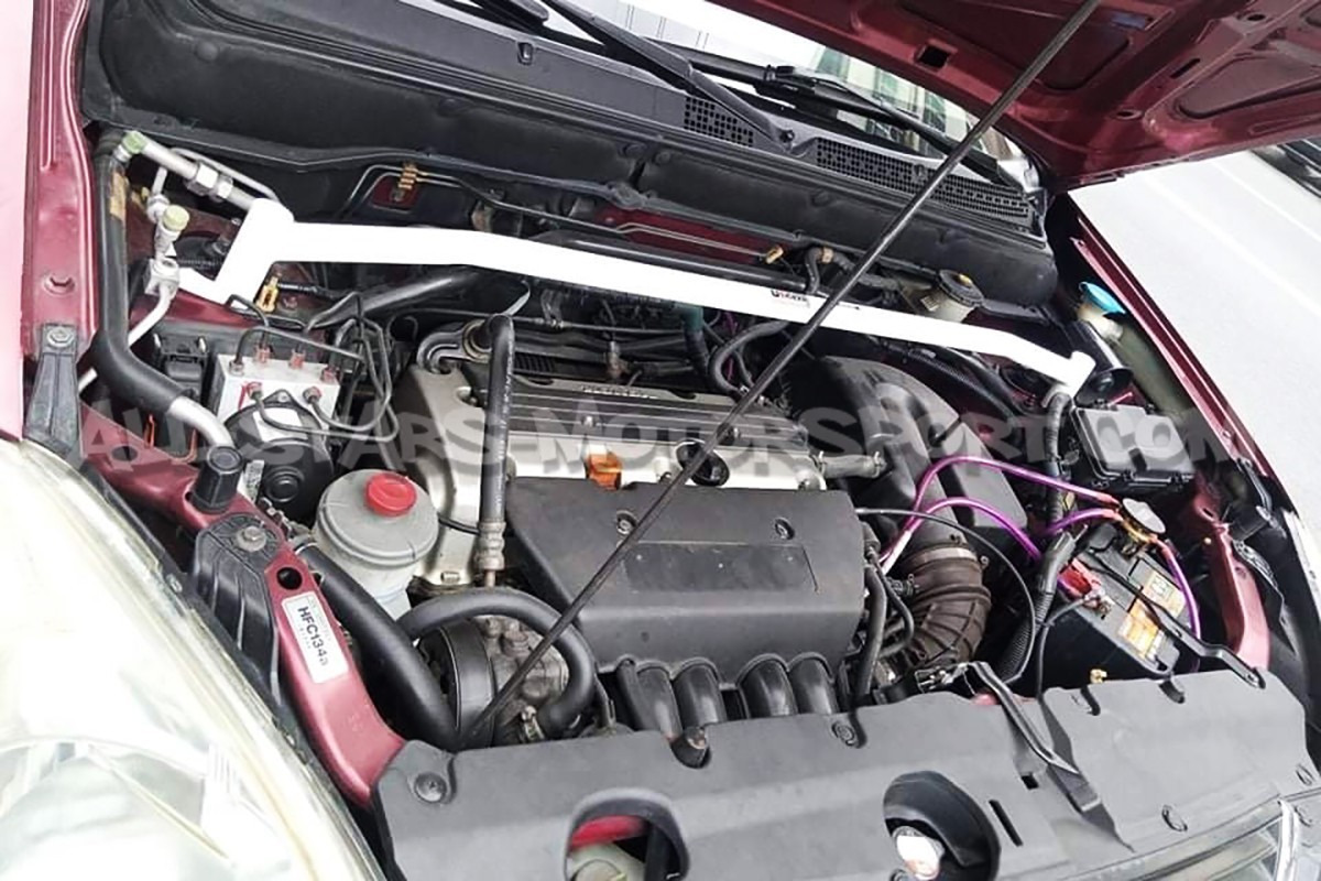 Barre anti rapprochement avant Ultra Racing pour Honda Civic Type R...