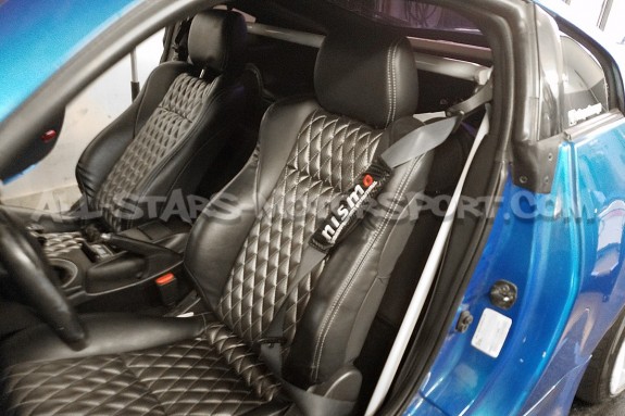 Nissan 350Z Ultra Racing C-Pillar Brace / Room Bar